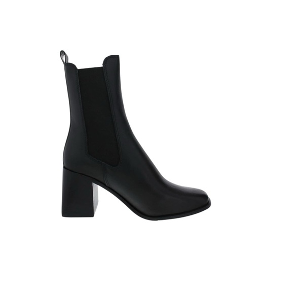 NWT Steve Madden Sleek Black Ankle Booties size 10M - Picture 3 of 11